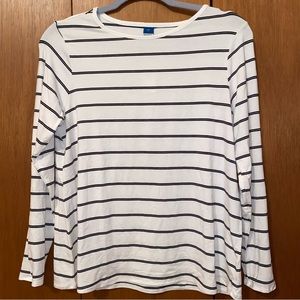 Old Navy B&W Striped Long Sleeve